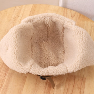 Winter-Kindermütze mit warmem Fleece-Futter und Ohrenklappen in Kaffeebraun