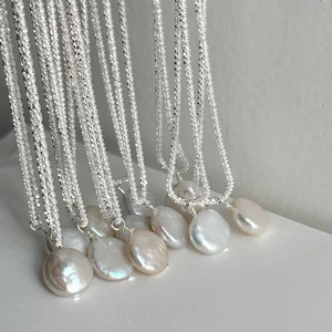 Baroque Coin Artificial Pearl Necklace With 925 Sterling Silver Shimmering Chain Minimalist Elegant Jewelry For Women