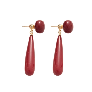 Elegant 18k gold plated drop earrings featuring deep red teardrop pendants and gold studs