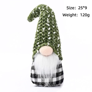 Detail of Christmas gnome with green knitted hat and size dimensions 25x9cm