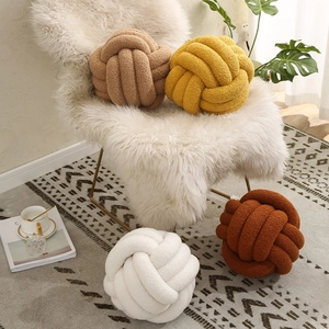 Hand-woven knotted decorative pillows in soft sherpa fleece for sofa and bed decor