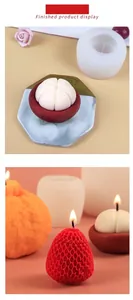 Dettaglio dello stampo in silicone 3D per candele con realistiche forme di mangostan e fragola