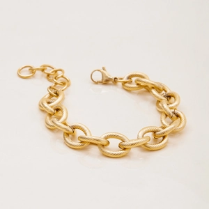 18k gold plated stainless steel bracelet with spiral texture links and lobster clasp