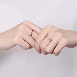 925 Sterling silver couple rings set with twisted design and zircon inlay for lovers