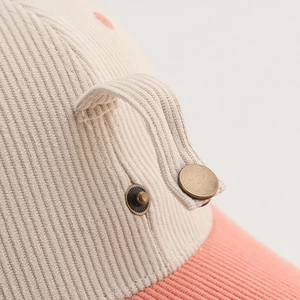 Casquette de baseball en velours côtelé avec boucle en bronze vintage