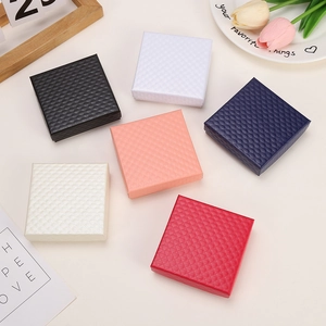Premium diamond pattern jewelry gift boxes in six colors with elegant minimalist display