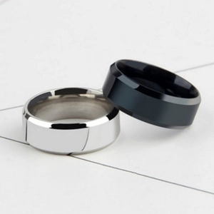 Polished 8mm beveled edge stainless steel rings in silver and black colors
