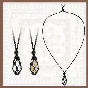 Size guide for adjustable woven necklace showing 90cm cord and 4.5cm mesh pouch dimensions