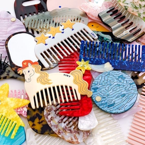 Acetate Handheld Makeup Mirror And Anti Static Hair Comb Portable Vintage Cartoon Animal Shaped Vanity Tool For Women Girls