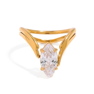 Marquise Cut Zirconia Ring Stainless Steel 18K Gold Plated Split Shank V-Shaped Waterproof Jewelry For Women