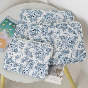 Quilted floral laptop sleeve set of 3 with vintage blue botanical pattern for protection