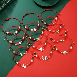 Set di 12 braccialetti natalizi regolabili in corda intrecciata con ciondoli festivi