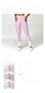 Détail du legging de yoga rose à taille haute sur mannequin, taille S pour le fitness