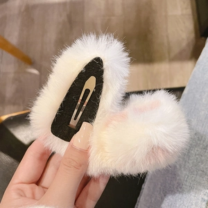 Cute off-white fuzzy faux fur cat ear hair clip for autumn and winter hair styling
