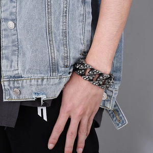 Bracelet punk à gros maillons avec crânes en relief, acier inoxydable argenté vintage