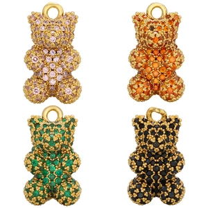Ciondolo Orsetto Rame Micro Pave Zirconia Animale Charm Per Collana DIY Creazione Di Gioielli Carino Scintillante