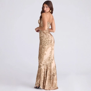 Elegant floral print satin backless maxi dress with slim fit and mermaid hemline