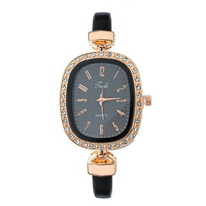 Women Quartz Watch Oval Alloy Case Rhinestone Bezel PU Leather Strap Arabic Numerals Fashion Elegant Wristwatch