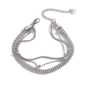 Bracciale a tre strati in acciaio inossidabile con catena a serpente e perline