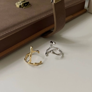 Minimalist S925 sterling silver liquid metal rings in gold and silver irregular finishes
