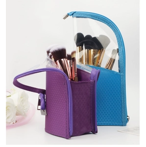 Détails des trousses à maquillage étanches bleu et violet avec fenêtres en PVC transparent