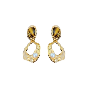 Vintage gold-plated tiger eye stone earrings with baroque pearl and oval hollow metal ring