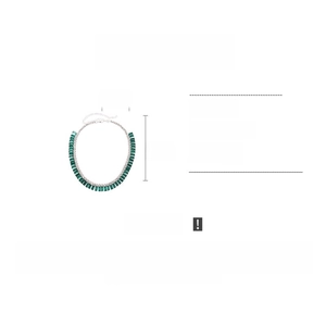 Dettaglio della collana in cristallo verde smeraldo con dimensioni e specifiche del rame