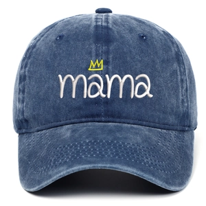 Cappellino da baseball in denim lavato con ricamo mama bianco e motivo a corona