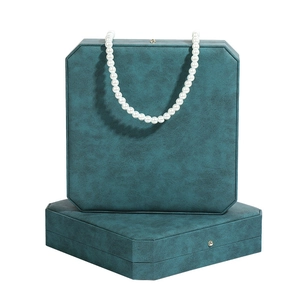 Scatola per gioielli ottagonale in pelle PU blu pavone per collana di perle con bottone