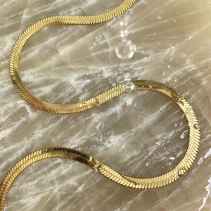 Stainless Steel Snake Bone Chain Necklace Flat Herringbone Minimalist Vintage Style Gold Plated Jewelry For Women