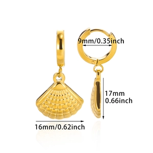Boucles d'oreilles dorées en acier inoxydable avec pendentif coquillage et dimensions