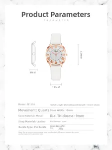 Détail du cadran de la montre à quartz Tadi avec chiffres romains et bracelet en cuir