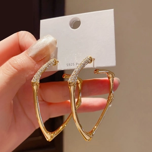 Alloy Bamboo Texture Hoop Earrings With 925 Sterling Silver Earring Post Rhinestone Inlaid Fashion Jewelry For Women