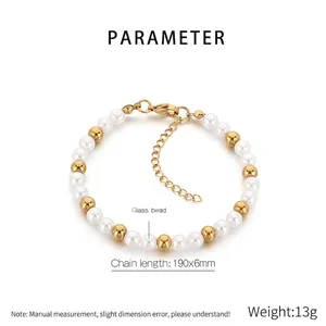 Detailansicht des 190x6mm Perlen- und Goldperlenarmbands mit Karabinerverschluss