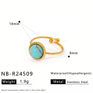 Technische tekening van gouden stalen ring met 8mm turquoise steen en afmetingen