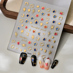 5D Relief Nagelaufkleber 3D Geprägt Metallic Goldrand Abstraktes Ölgemälde Künstlerischer Französischer Stil Maniküre