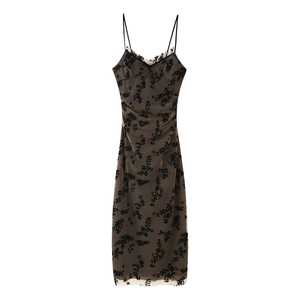Robe Maxi Moulante Sexy En Maille Florale Flocage Froncée Sans Manches Bordure Dentelle Bretelle Soirée Élégante