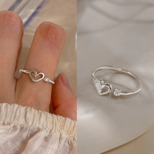 Detail shot of S925 sterling silver ring showing the inner S925 hallmark and crystal heart