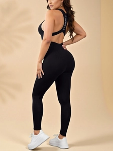 Combinaison de yoga noire sans couture avec dos croisé et bretelles GYMWEAR fitness