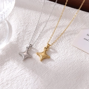 Minimalist Titanium Steel Geometric Four Pointed Star Pendant Necklace Elegant Beaded Edge Star Charm Necklaces For Women Jewelry