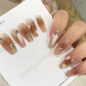 Press On Nails Cinnamon Brown Gradient Heart Rhinestone Coffin Long Artificial False Nails For Autumn Winter