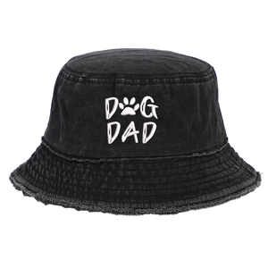 Bob en coton noir délavé avec broderie Dog Dad et bords effilochés au style vintage