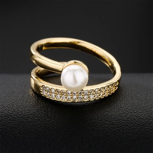 18K gold plated copper ring with a round white pearl and zircon accents for women