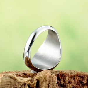 Shark smile open ring in titanium steel with a polished silver finish for men and women