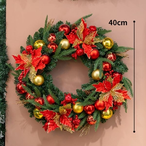 Traditioneller 40cm Weihnachtskranz mit roten Blumen und goldener Deko für die Tür