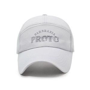 Berretto da baseball traspirante in rete grigio chiaro con ricamo BARBRALIA PROTO