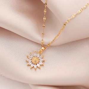 Vintage Sunflower Pendant Necklace For Women Elegant Stainless Steel Gold Tone White Zirconia Flower Jewelry