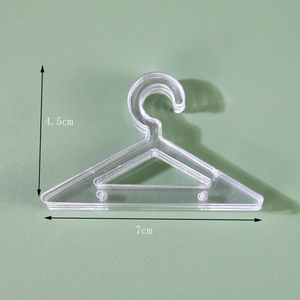 Detailed view of mini transparent acrylic hanger showing dimensions 4.5cm by 7cm