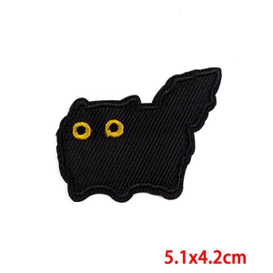 Cute black cat embroidered iron-on patch for kids clothing 5.1x4.2cm applique
