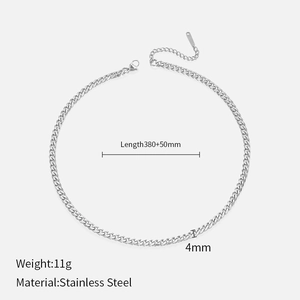 Detail of 4mm silver stainless steel Cuban chain necklace with 380+50mm length specs